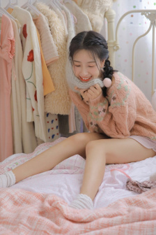 他缓慢而坚定的往里送动画